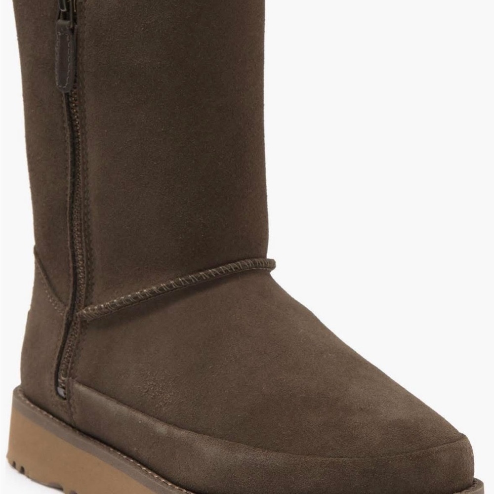 UGG Brown Winter Boots